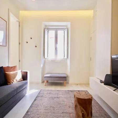 Apartment Akicity Santos Lime Lisbon